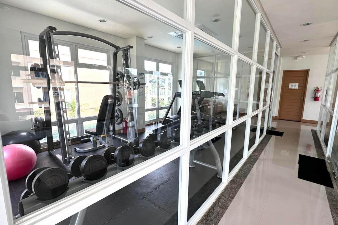 2 Bedroom And Studio Apartments With Private Pool And Gym In Vista Manors Verdant Puerto Princesa Zewnętrze zdjęcie