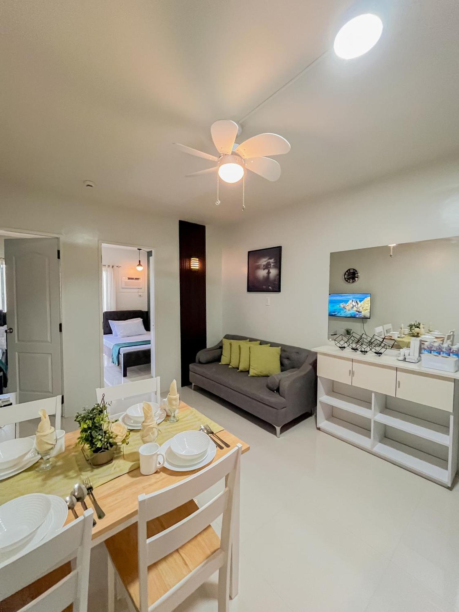 2 Bedroom And Studio Apartments With Private Pool And Gym In Vista Manors Verdant Puerto Princesa Zewnętrze zdjęcie
